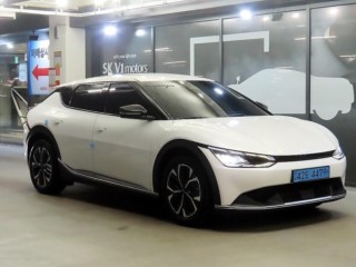 EV6 롱레인지 AWD 에어 중고차 매물 사진